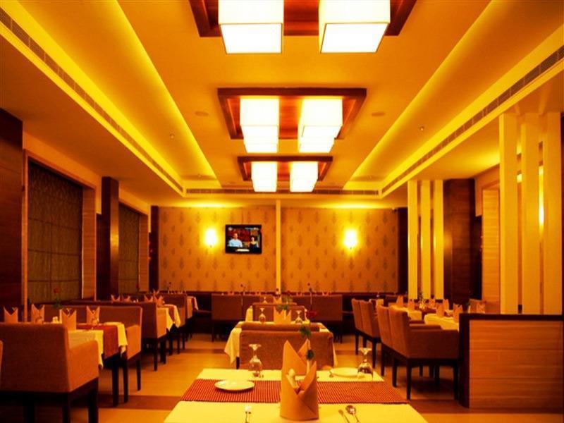 Hotel Excalibur Kottayam Exterior foto